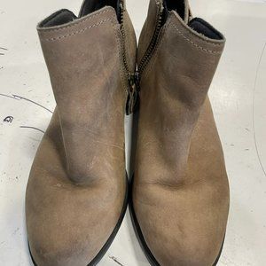 Sorel Women's Brown Leather Side Zip Ankle Boots NL2267-227 Size 8